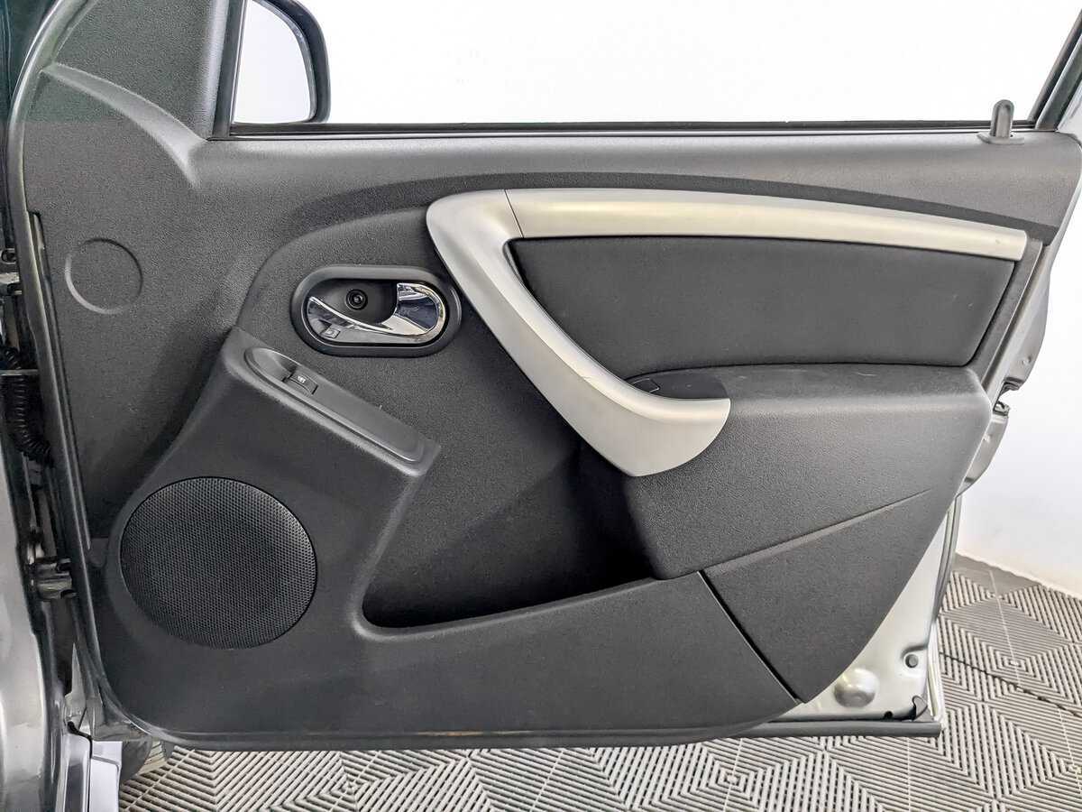 Б/У Ниссан Террано 2020 года. Фото: #20