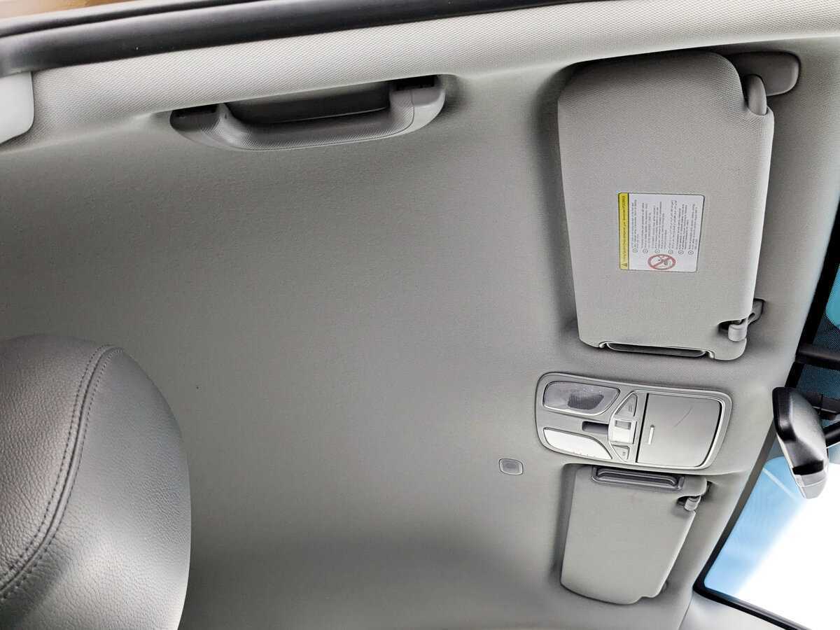 Б/У Киа Соренто 2018 года. Фото: #21