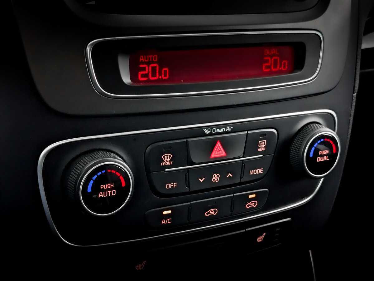 Б/У Киа Соренто 2018 года. Фото: #24