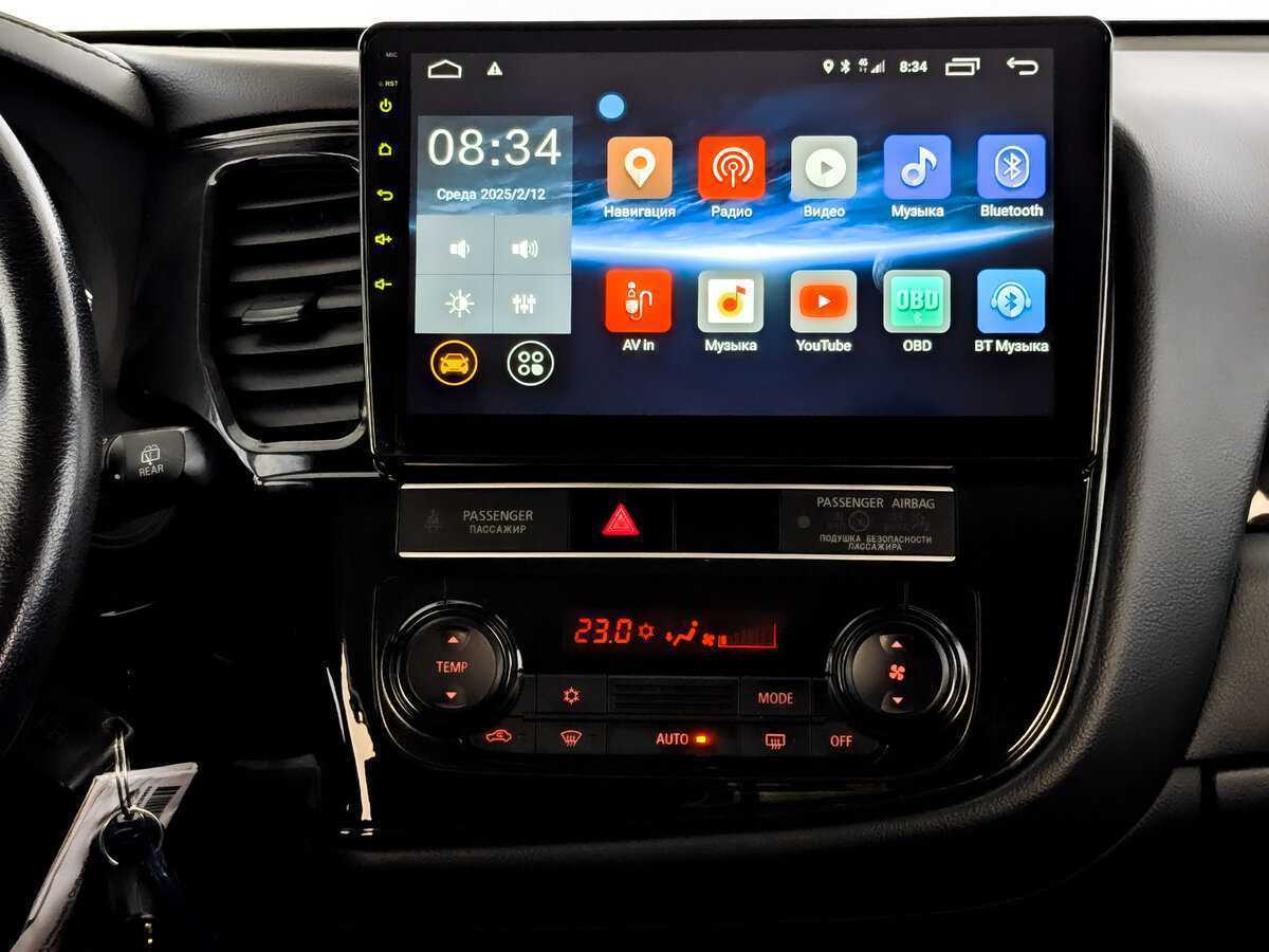 Б/У Митсубиши Оутлэндер 2019 года. Фото: #14