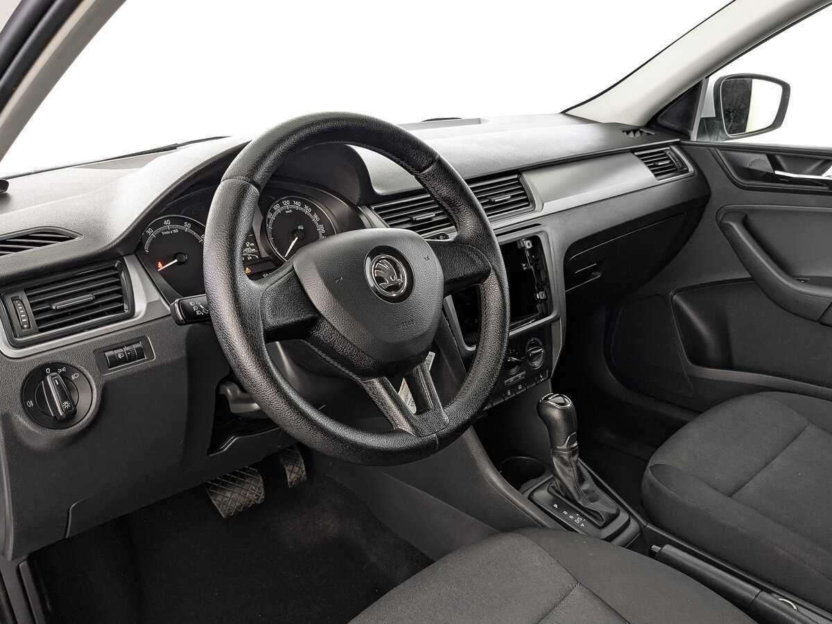 Б/У Шкода Рапид 2019 года. Фото: #13