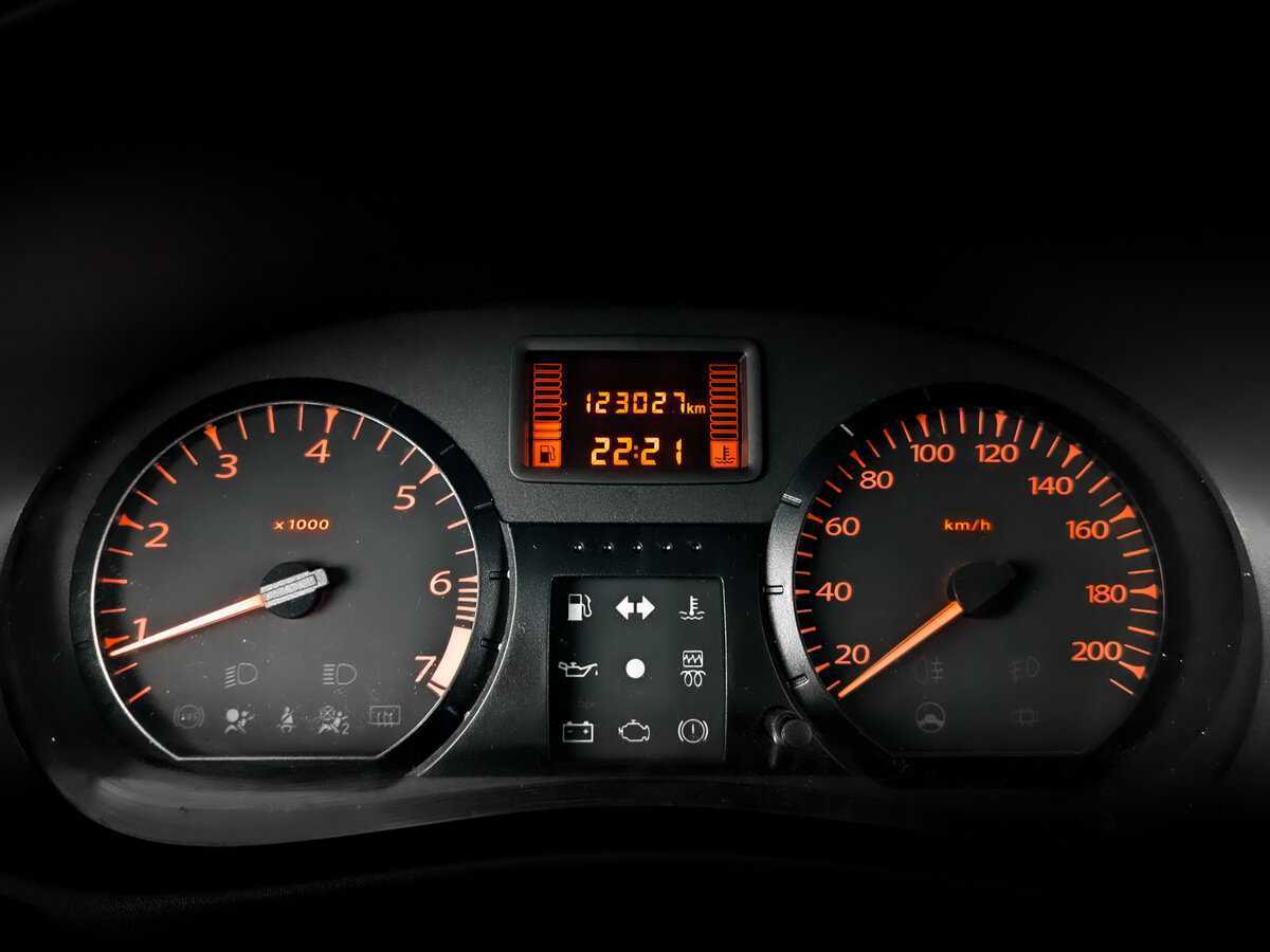 Lada (ВАЗ) Largus 2013 года с пробегом. Фото: #12