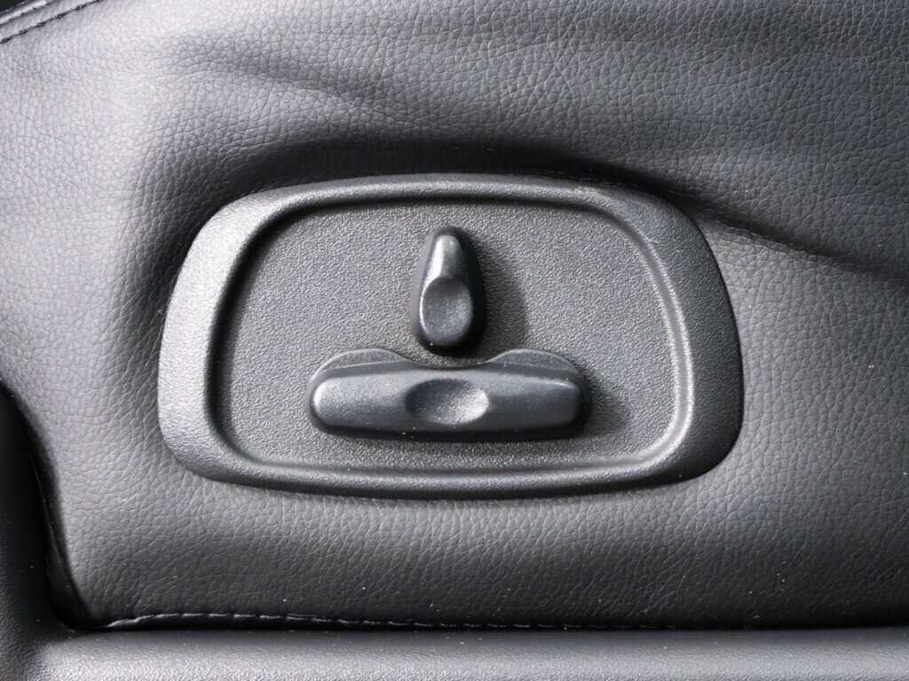 Б/У Митсубиши Паджеро 2013 года. Фото: #22