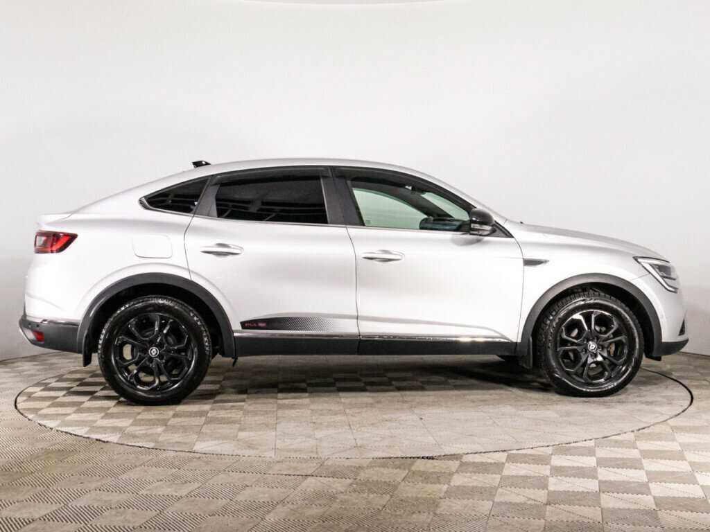 Б/У Рено Аркана 2021 года. Фото: #3