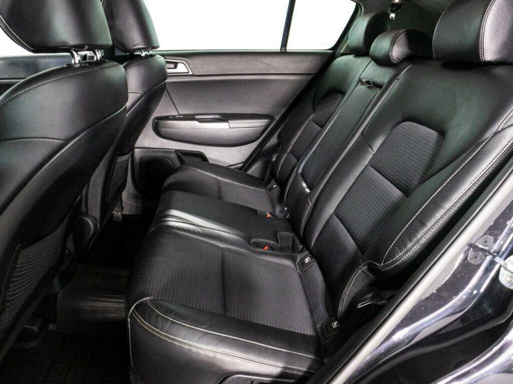 Б/У Киа Спортейдж 2017 года. Фото: #9