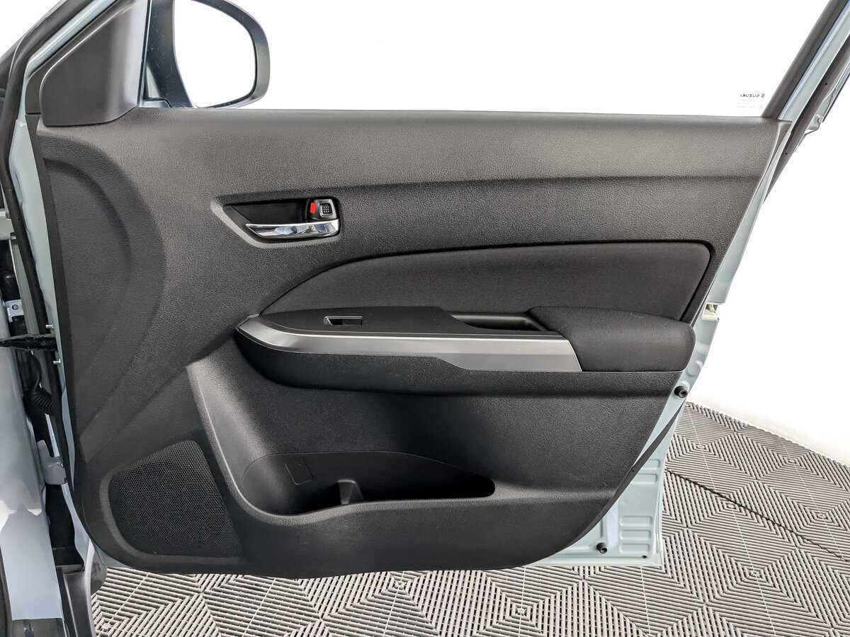 Б/У Сузуки Витара 2019 года. Фото: #23