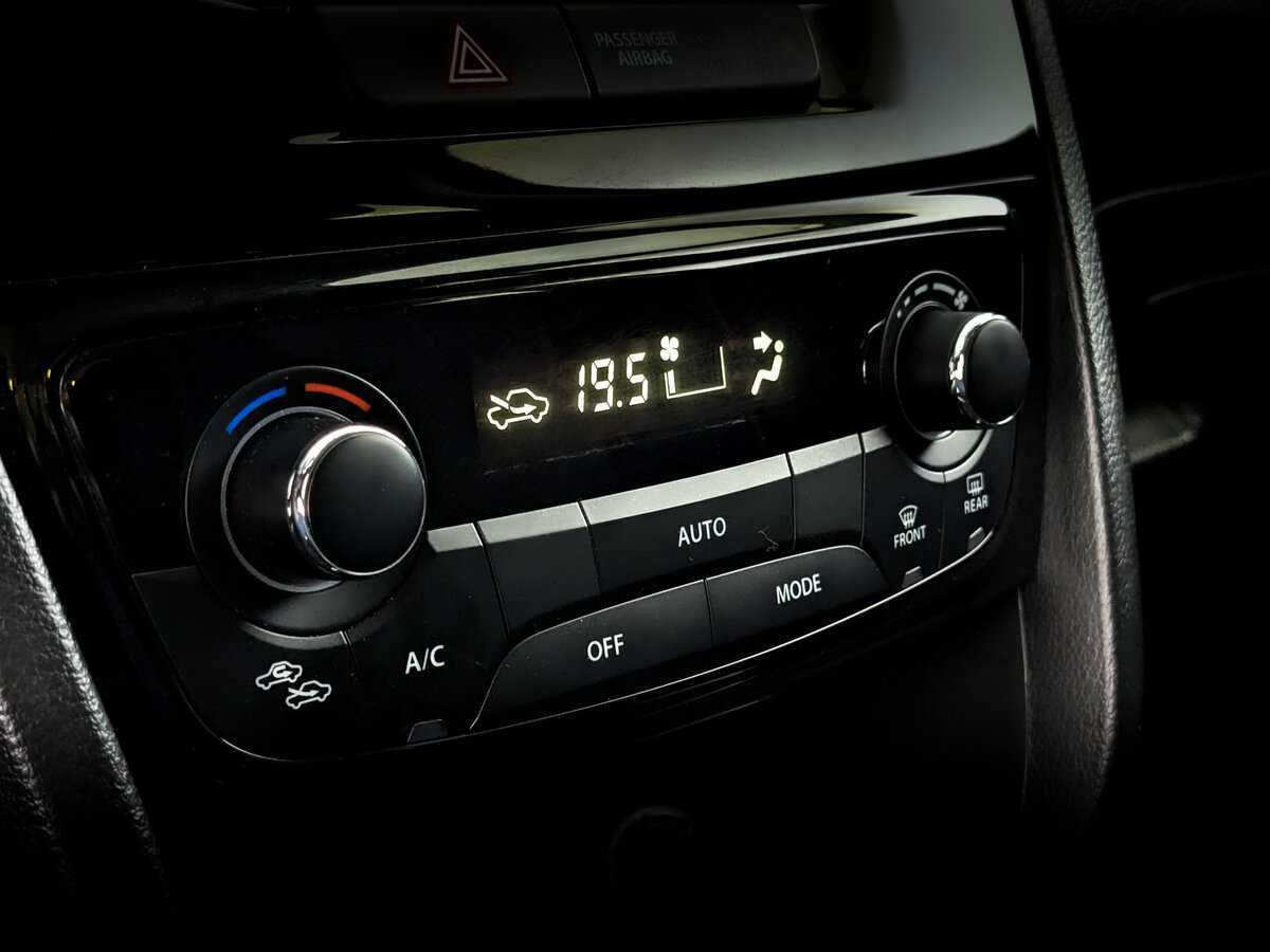 Б/У Сузуки Витара 2019 года. Фото: #24