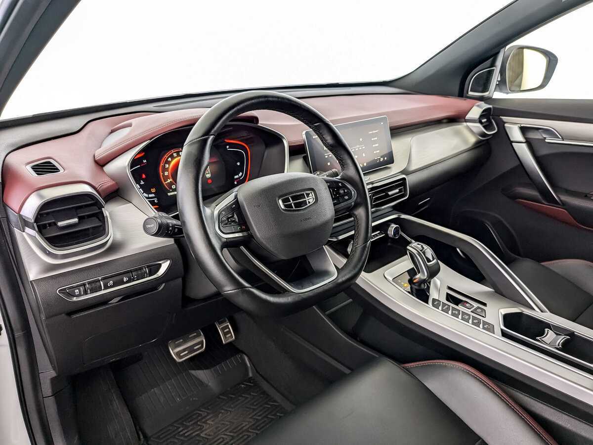 Б/У Джили Кулрэй 2022 года. Фото: #15