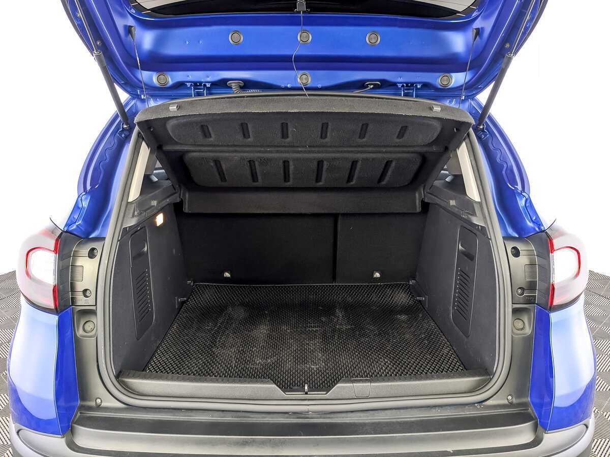 Б/У Рено Каптюр 2021 года. Фото: #9