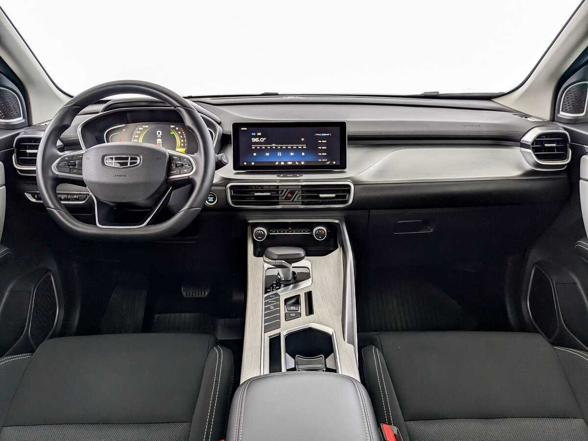 Б/У Джили Кулрэй 2023 года. Фото: #13