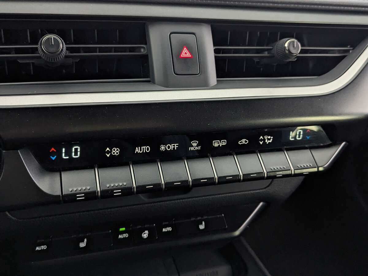 Lexus UX 2020 года с пробегом. Фото: #20