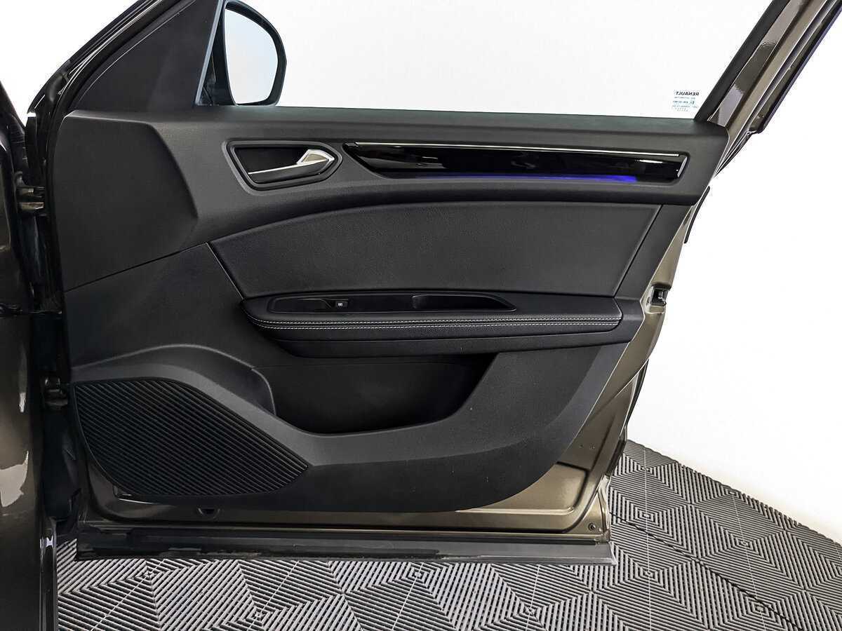 Б/У Рено Аркана 2021 года. Фото: #23