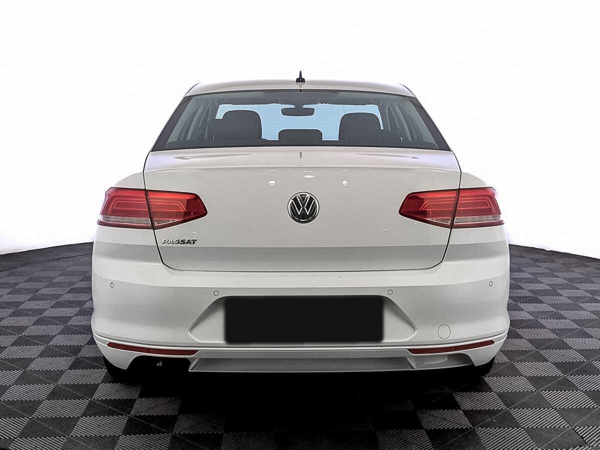 Б/У Фольксваген Пассат 2019 года. Фото: #5