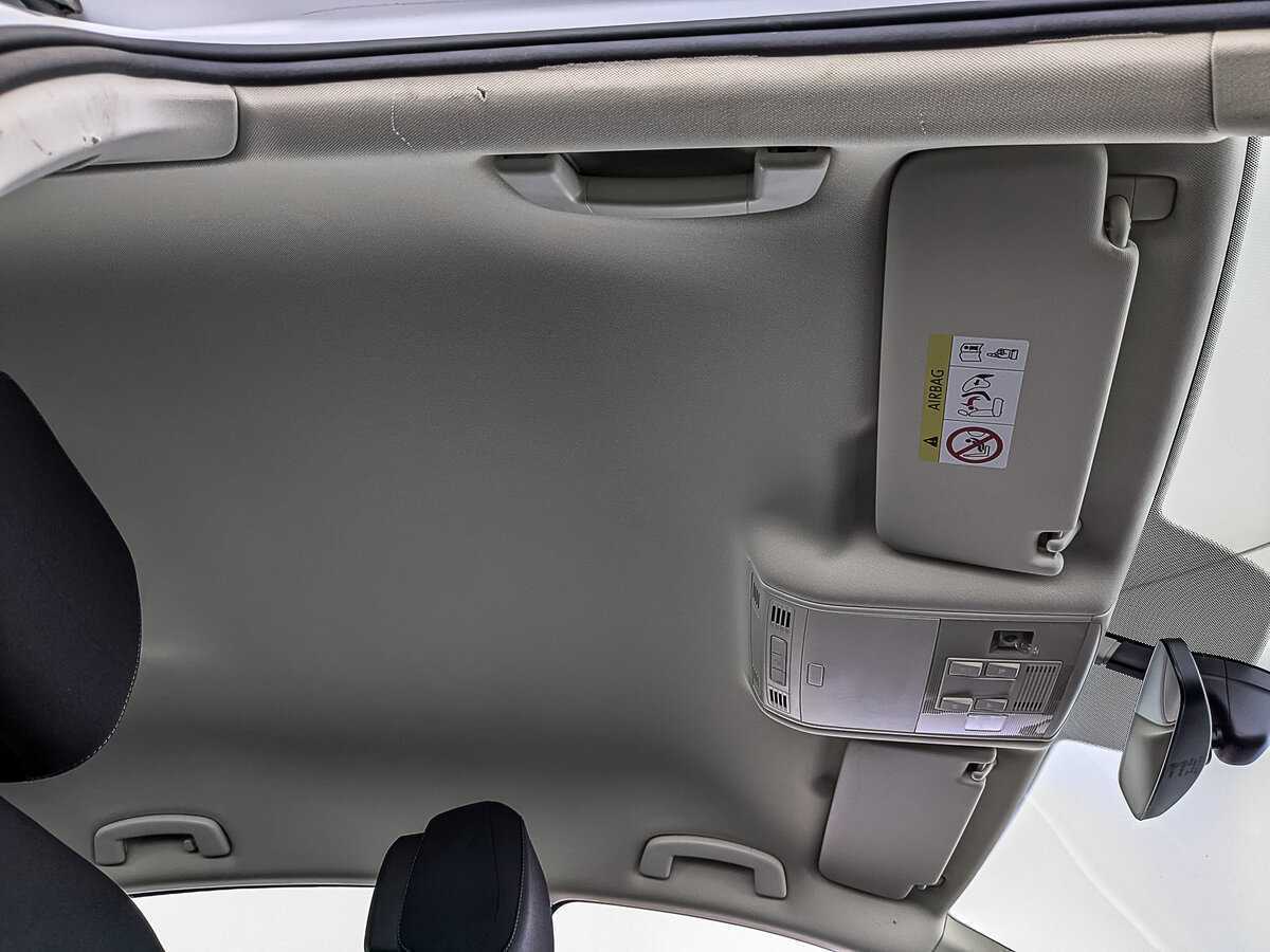 Б/У Фольксваген Пассат 2019 года. Фото: #22