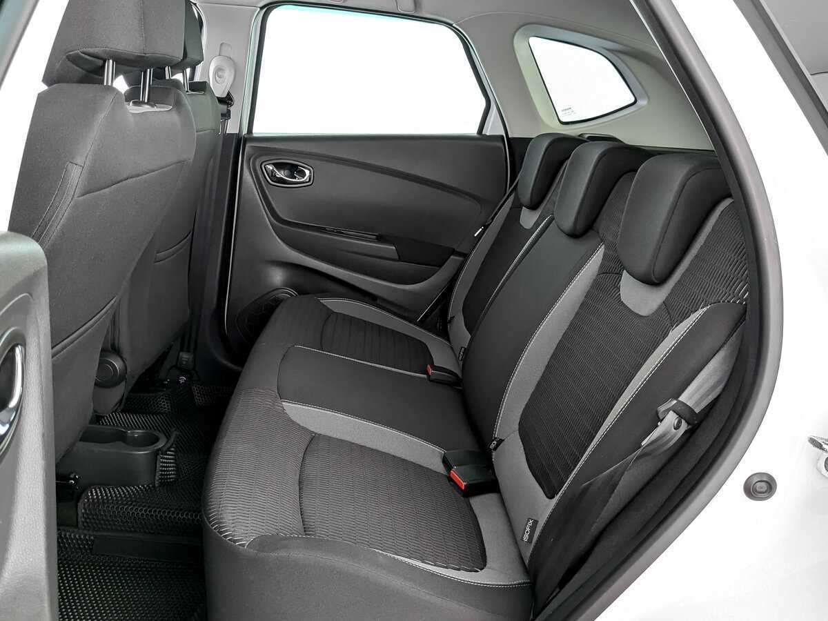 Б/У Рено Каптюр 2017 года. Фото: #11