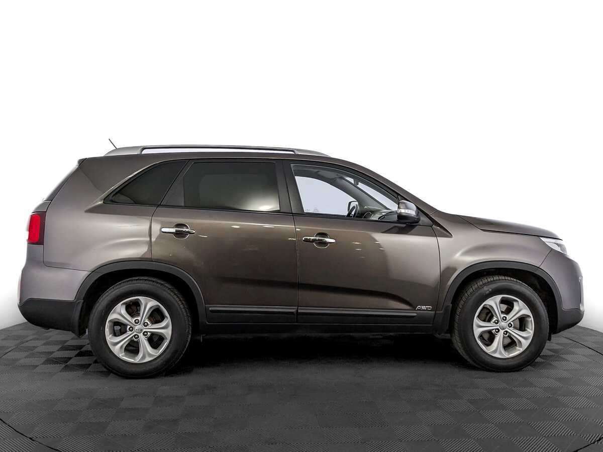 Б/У Киа Соренто 2016 года. Фото: #3