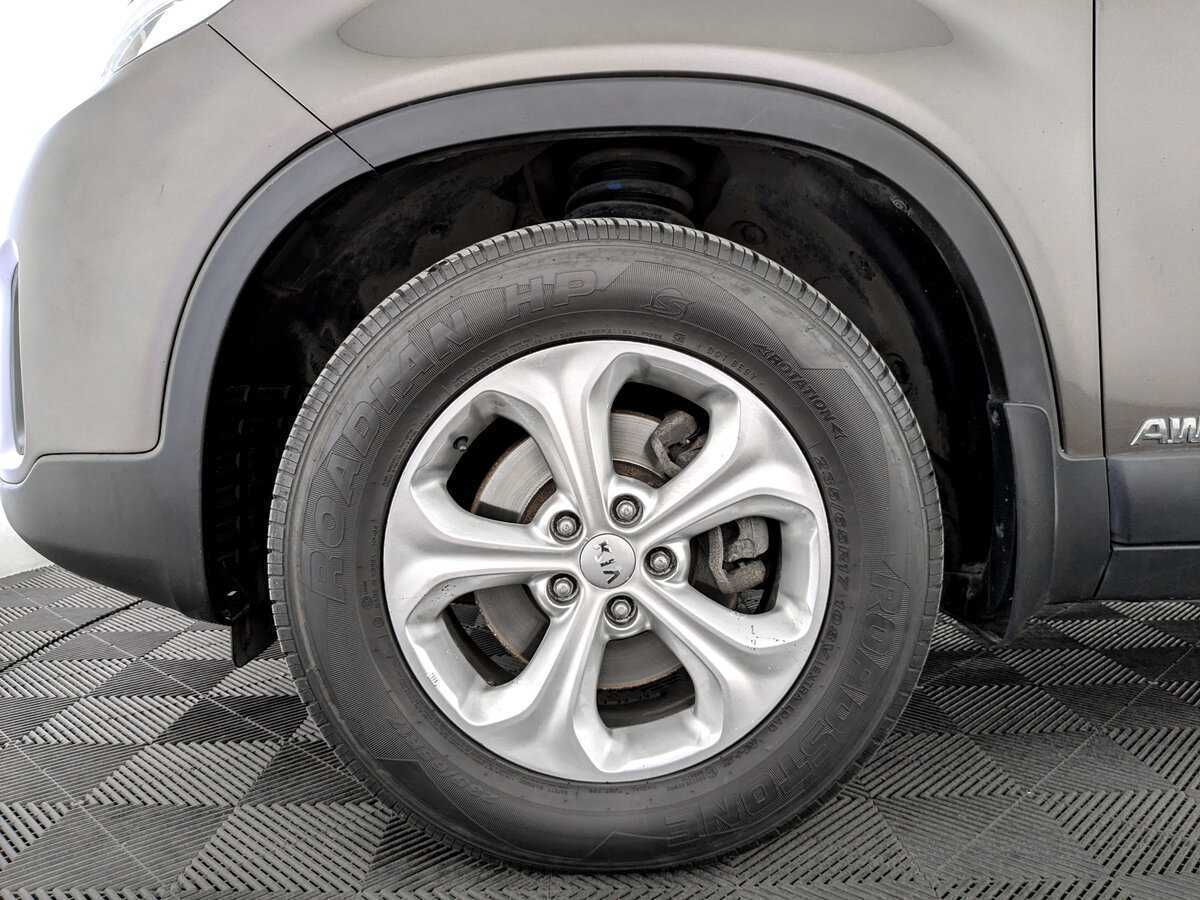 Б/У Киа Соренто 2016 года. Фото: #17