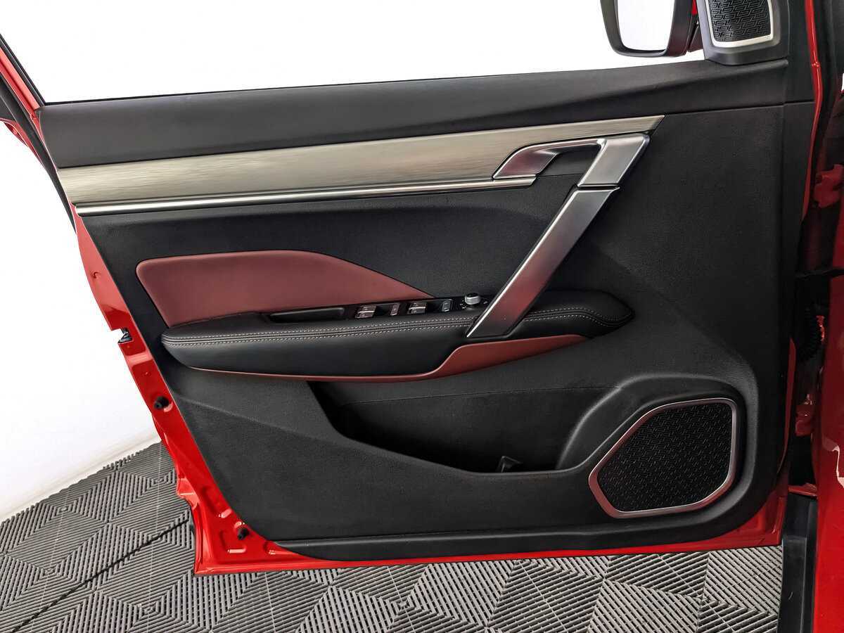 Б/У Джили Кулрэй 2023 года. Фото: #18