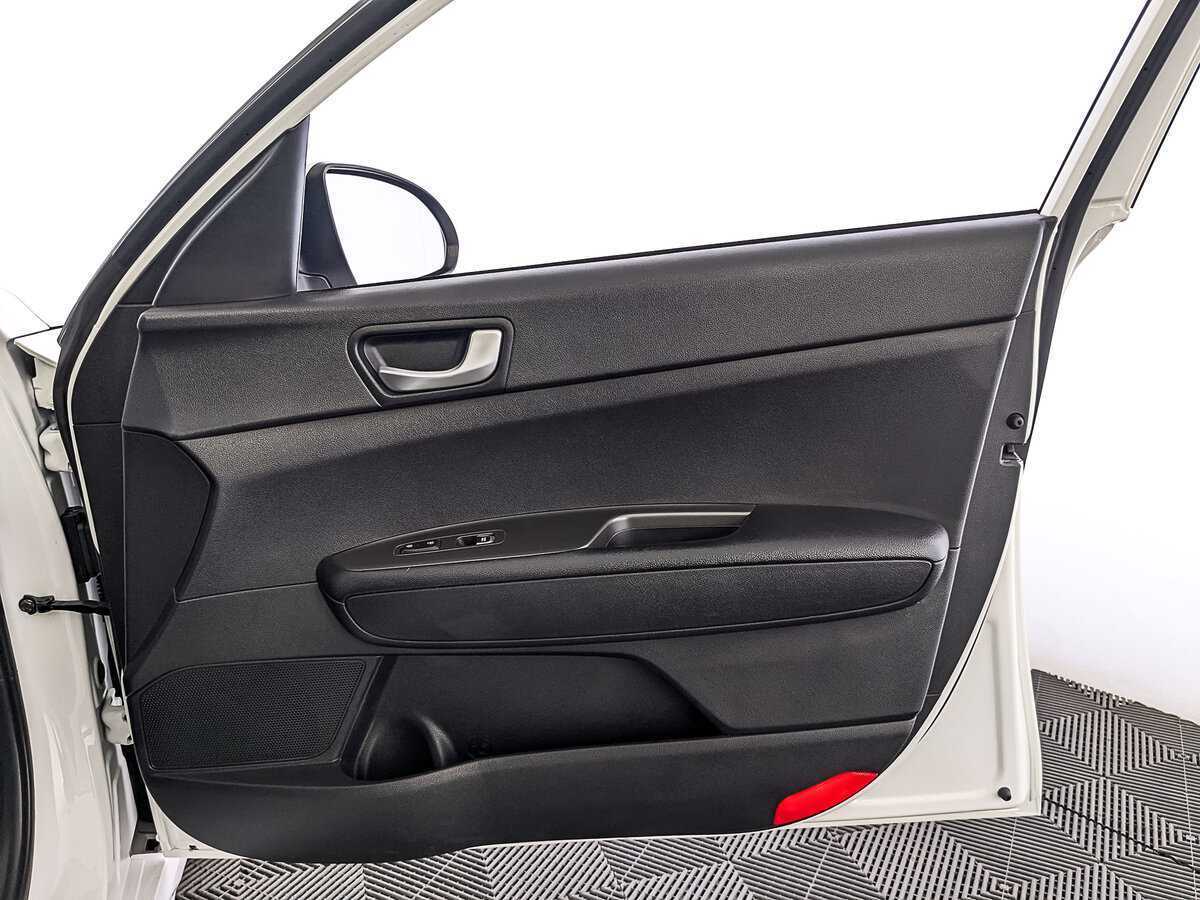 Б/У Киа Оптима 2019 года. Фото: #24