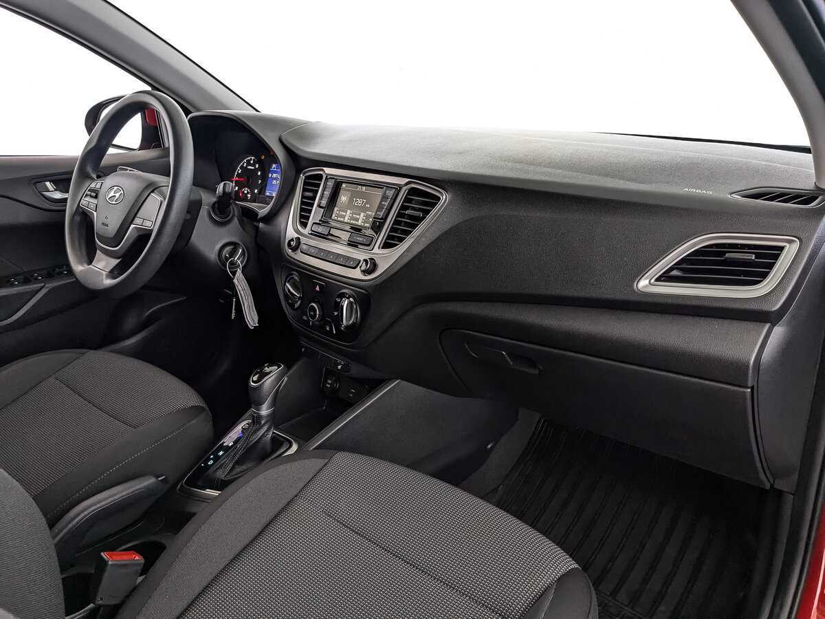 Б/У Хендай Солярис 2021 года. Фото: #12