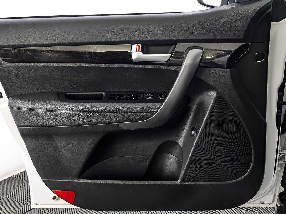 Б/У Киа Соренто 2019 года. Фото: #18