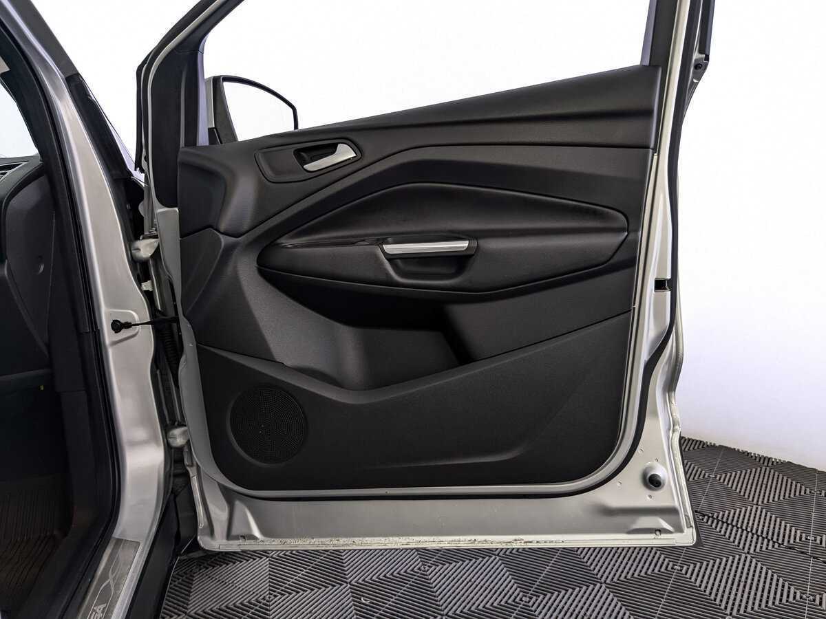 Б/У Форд Куга 2019 года. Фото: #22