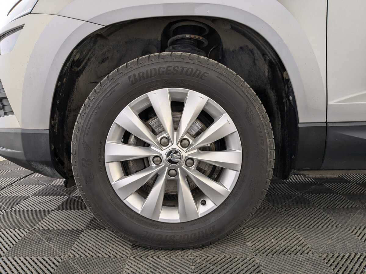 Б/У Шкода Карок 2021 года. Фото: #11