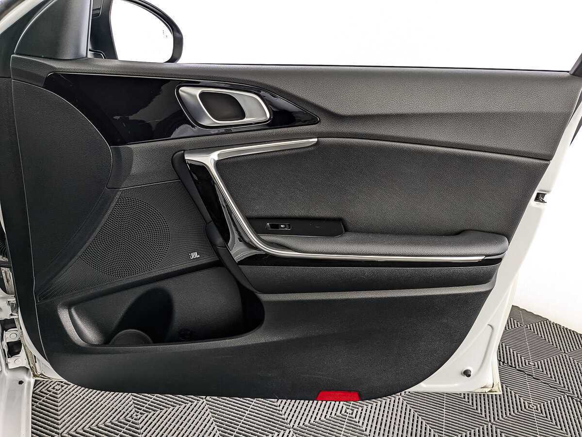 Б/У Киа Сид 2019 года. Фото: #24