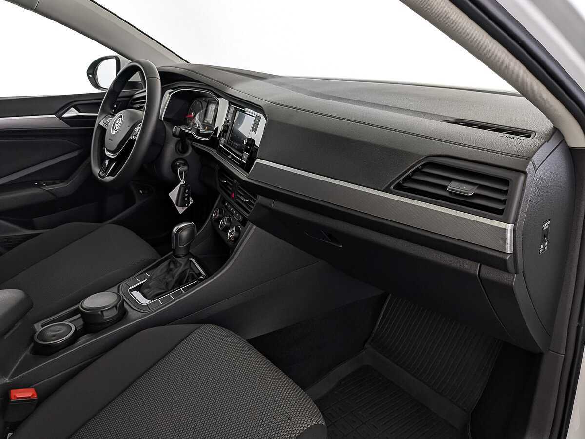 Б/У Фольксваген Джетта 2020 года. Фото: #12