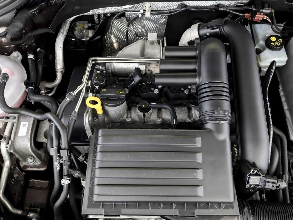 Б/У Шкода Октавия 2019 года. Фото: #8