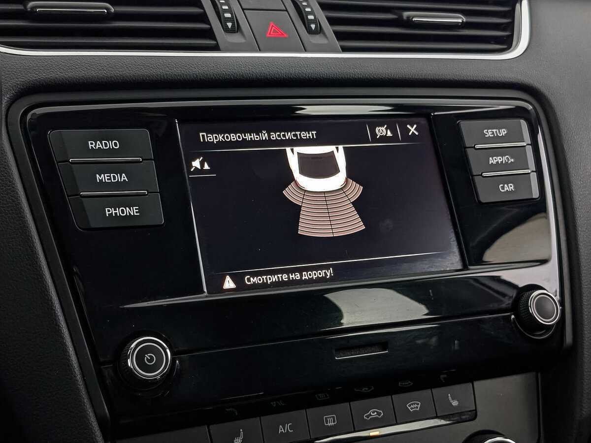 Б/У Шкода Октавия 2019 года. Фото: #24