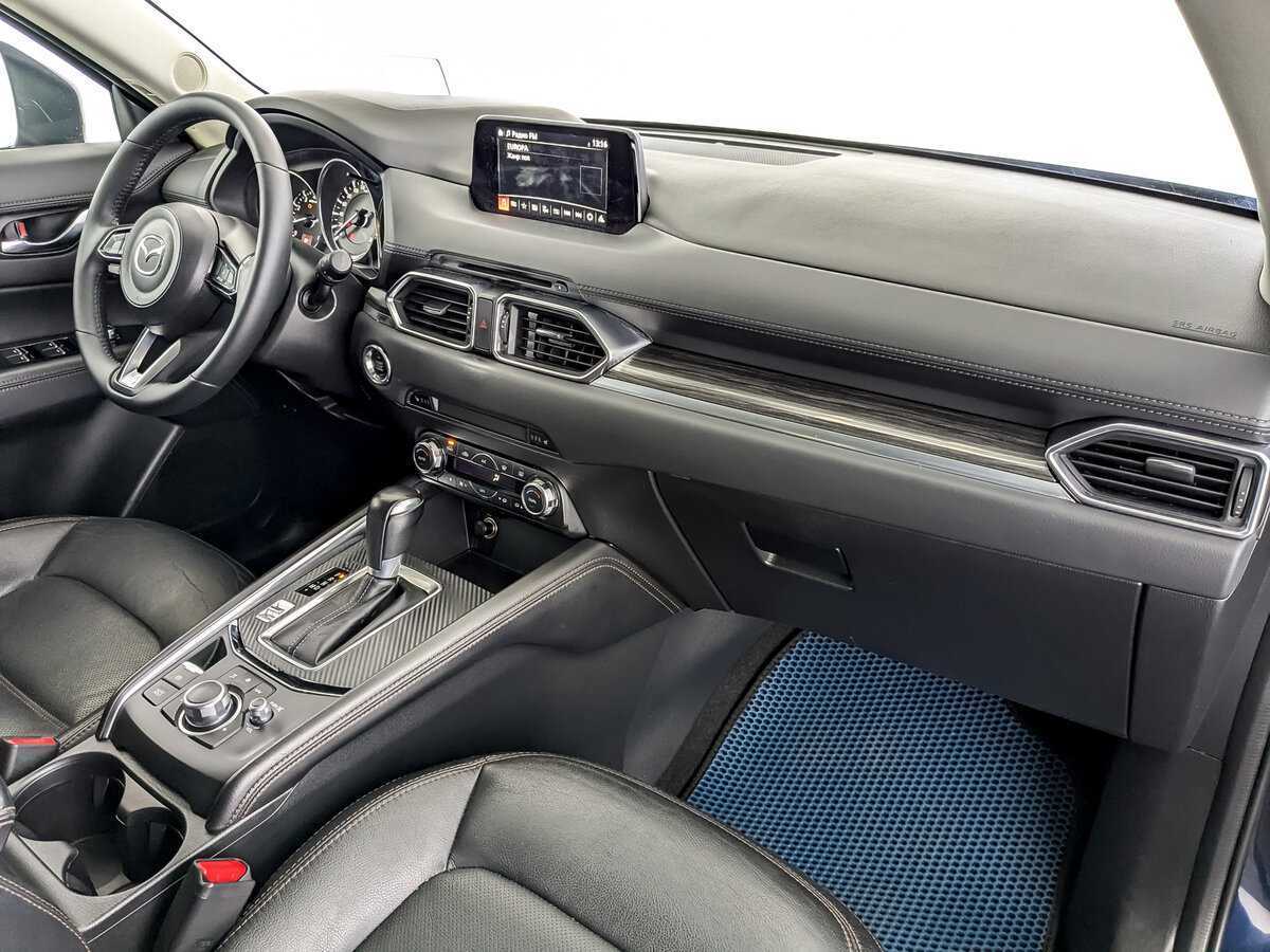 Б/У Мазда Ц-Икс-5 2017 года. Фото: #10