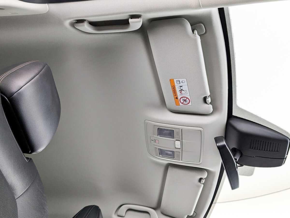 Б/У Мазда Ц-Икс-5 2017 года. Фото: #21