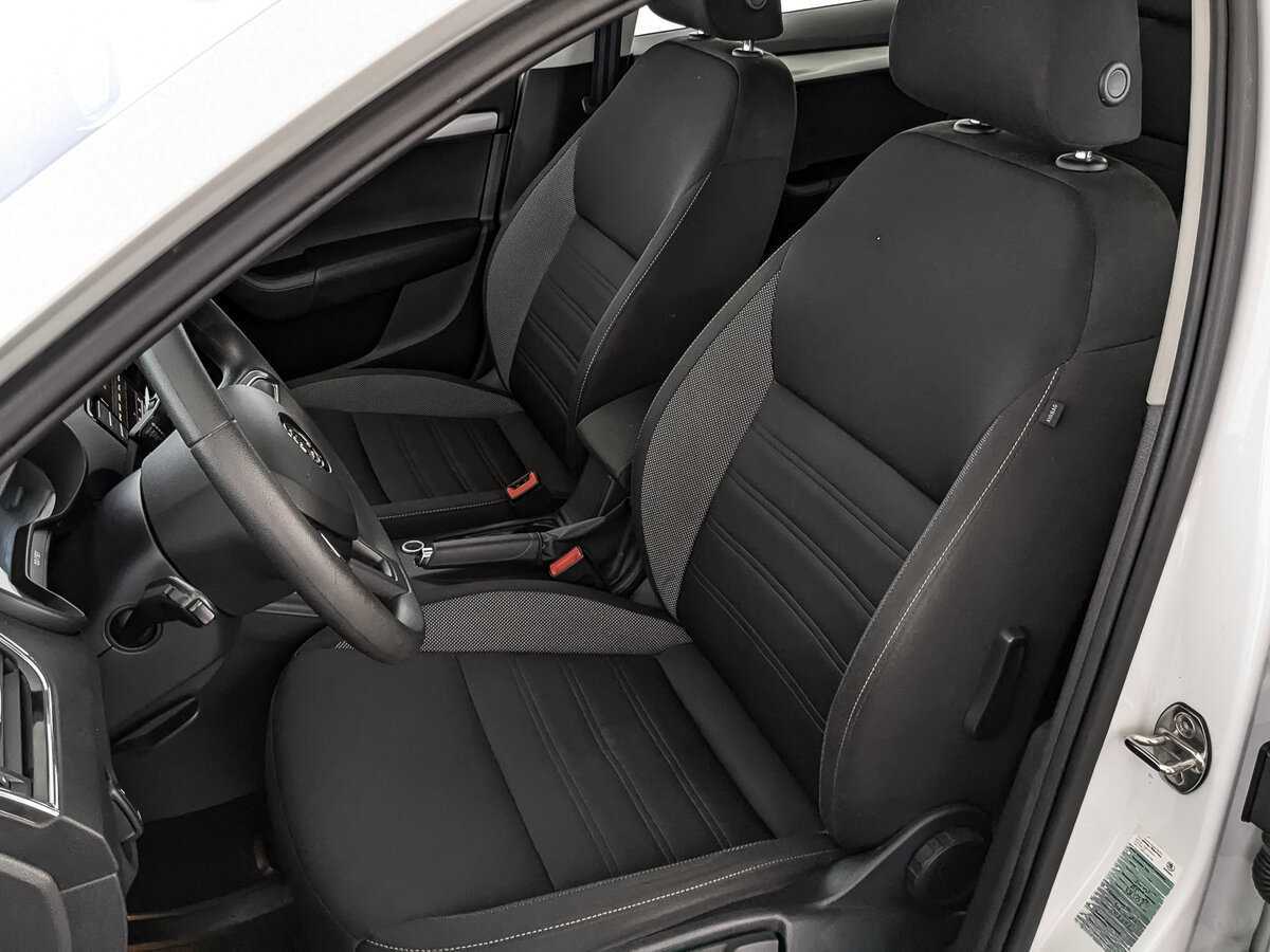 Б/У Шкода Октавия 2019 года. Фото: #19