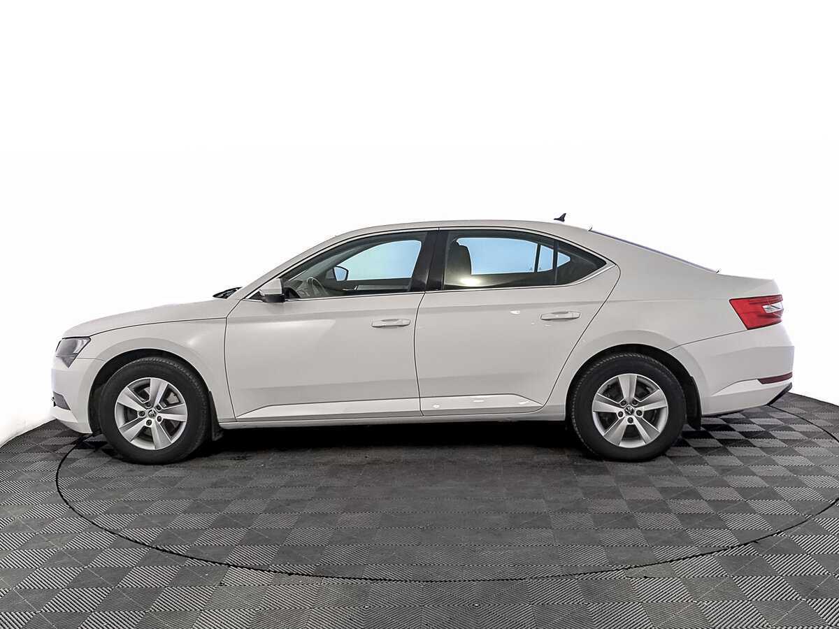 Б/У Шкода Суперб 2017 года. Фото: #7