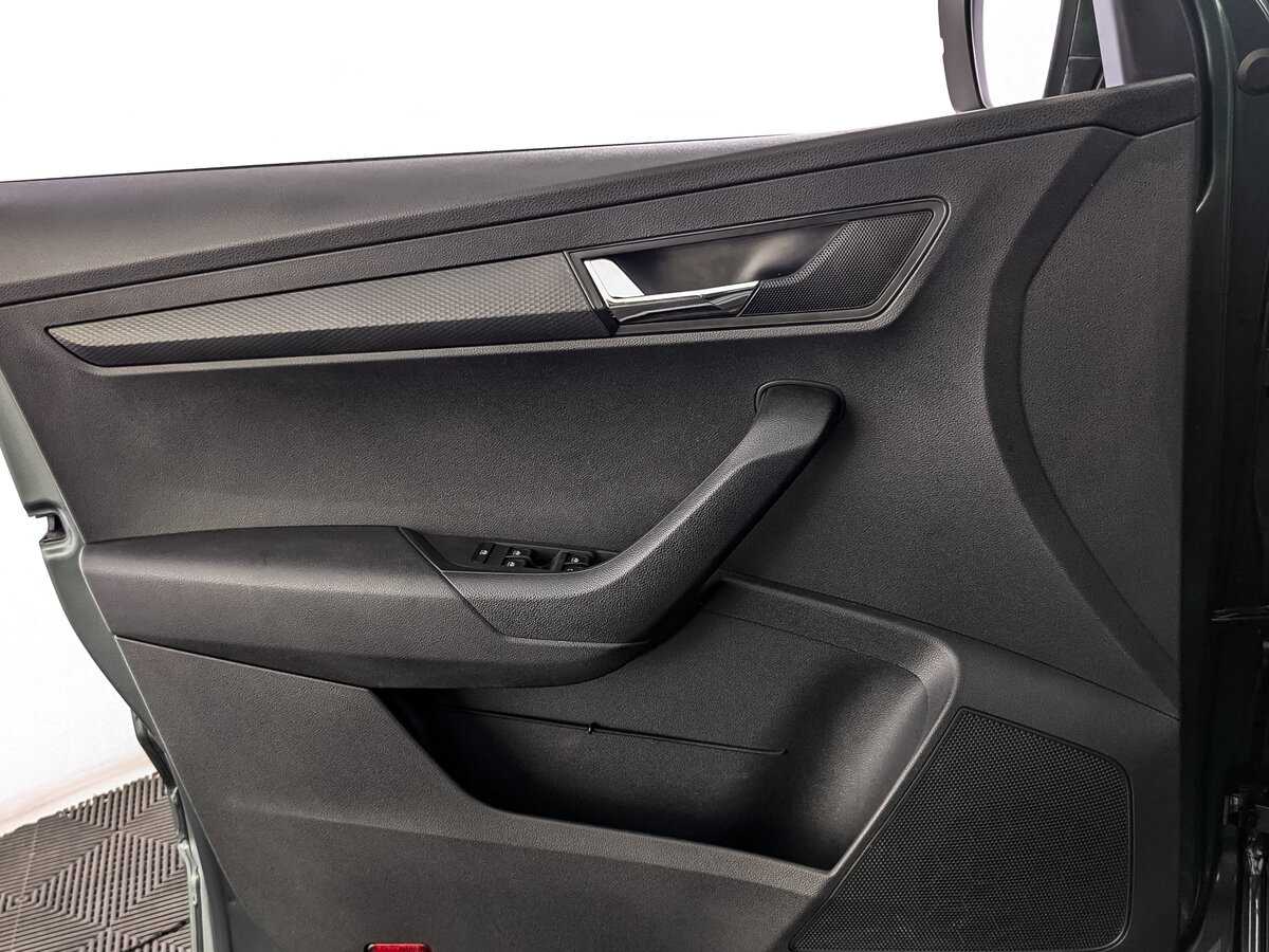 Б/У Шкода Карок 2021 года. Фото: #18