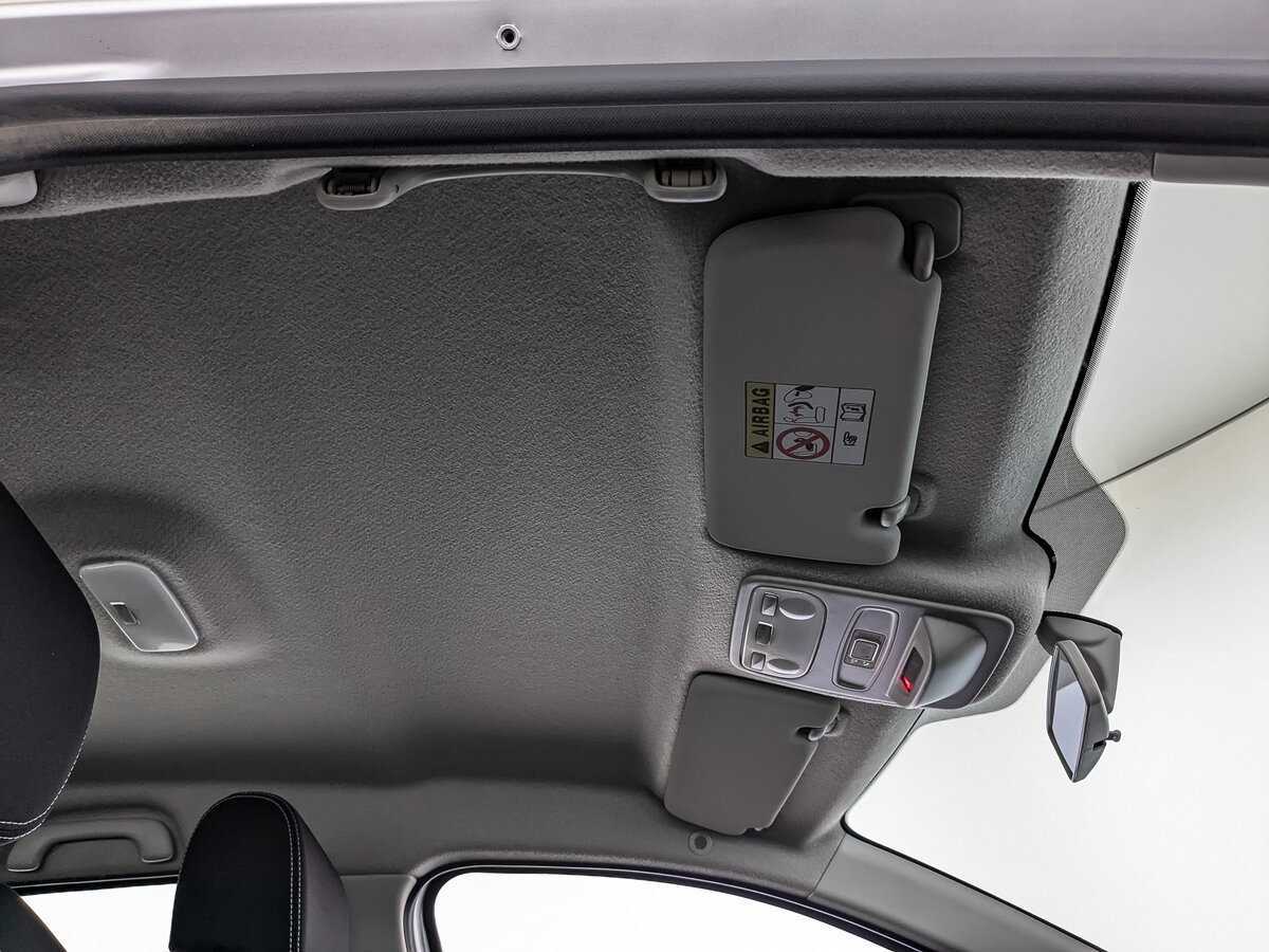 Б/У Рено Каптюр 2021 года. Фото: #21