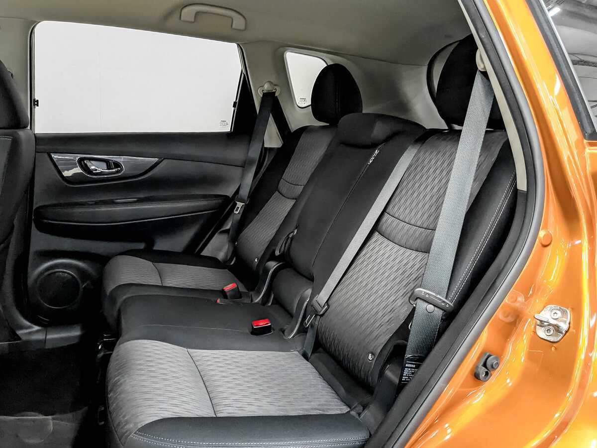 Б/У Ниссан Икс-Трейл 2019 года. Фото: #11