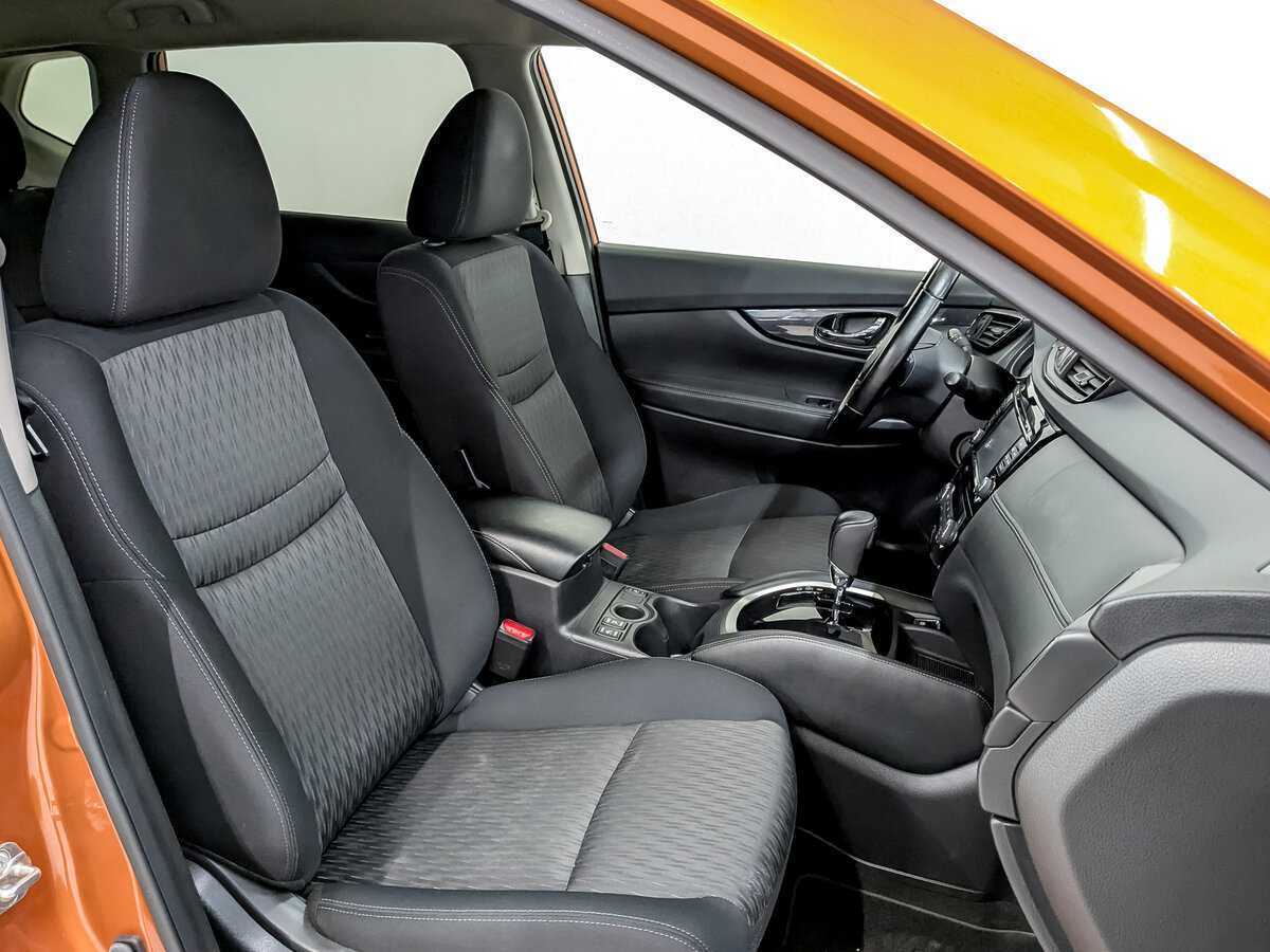 Б/У Ниссан Икс-Трейл 2019 года. Фото: #21