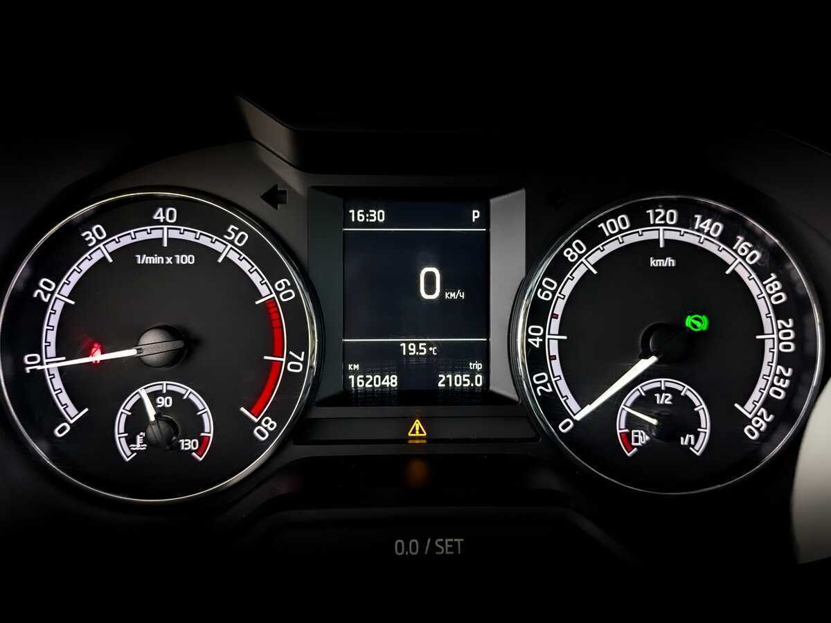 Б/У Шкода Октавия 2018 года. Фото: #12