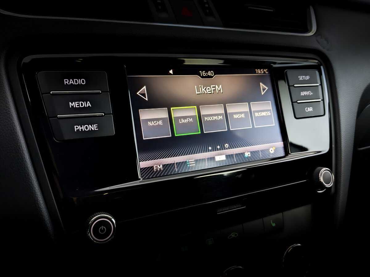 Б/У Шкода Октавия 2018 года. Фото: #26