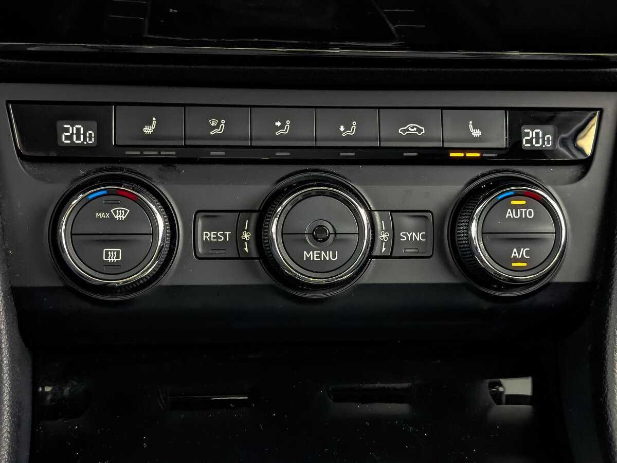 Б/У Шкода Суперб 2017 года. Фото: #20