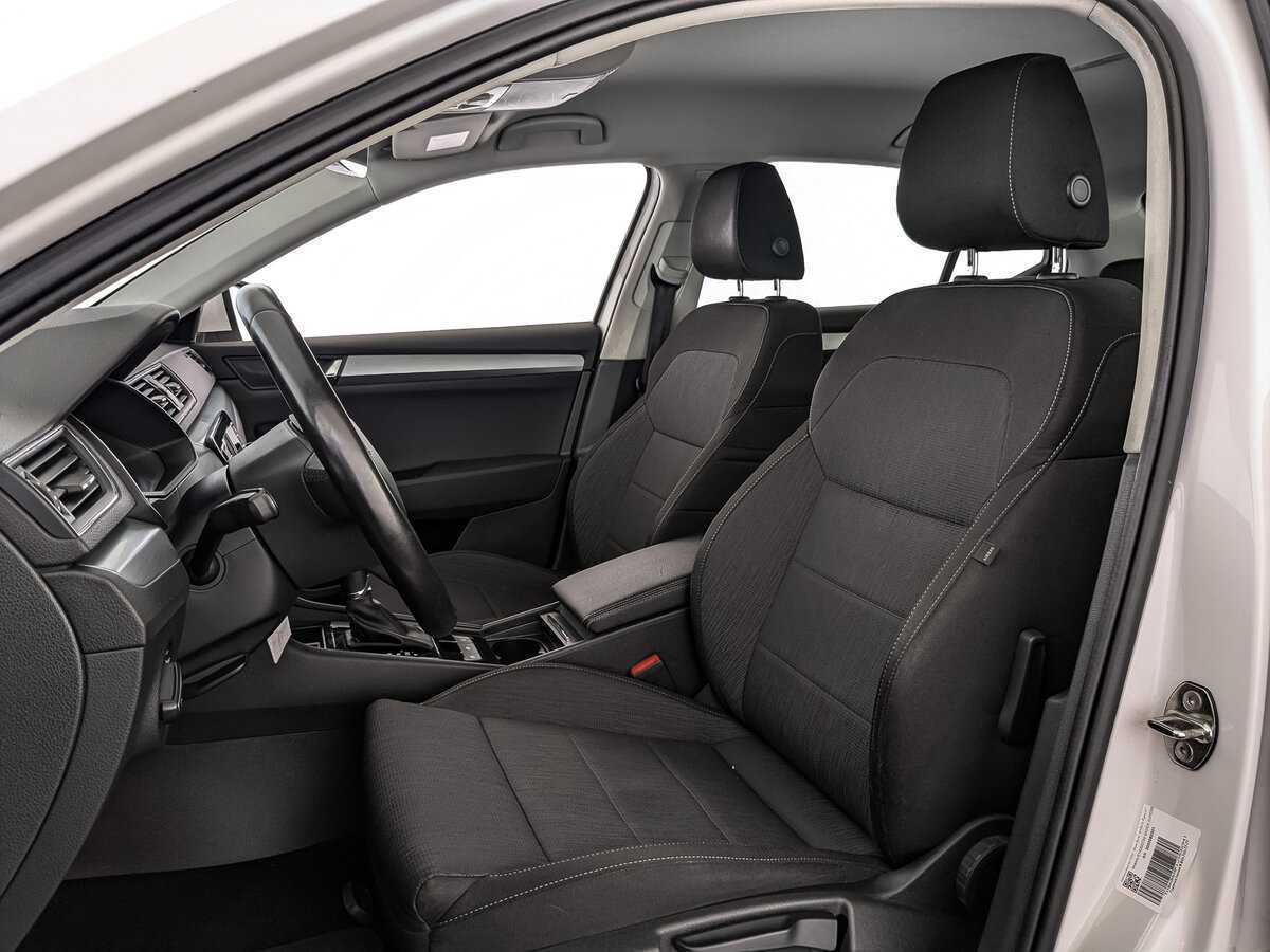 Б/У Шкода Суперб 2017 года. Фото: #17