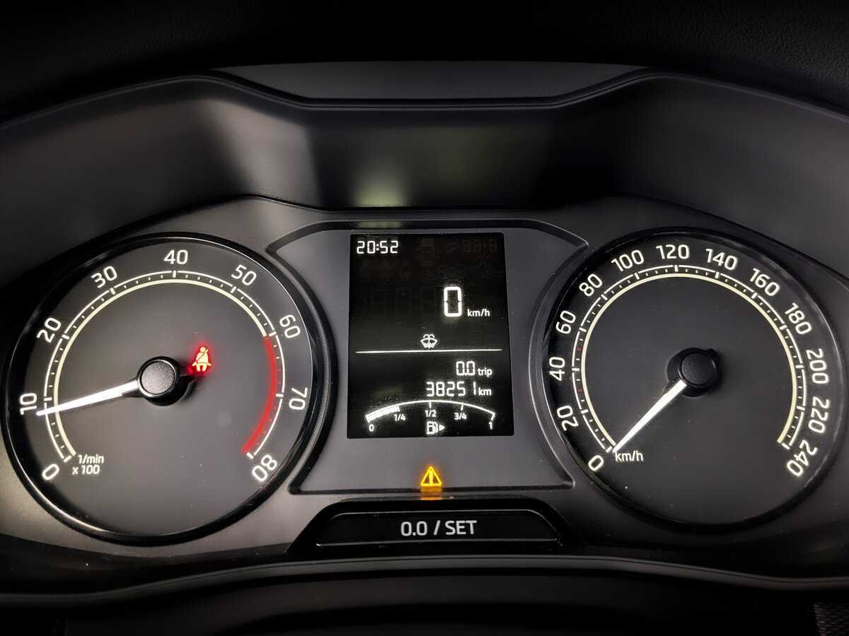 Б/У Шкода Рапид 2020 года. Фото: #12