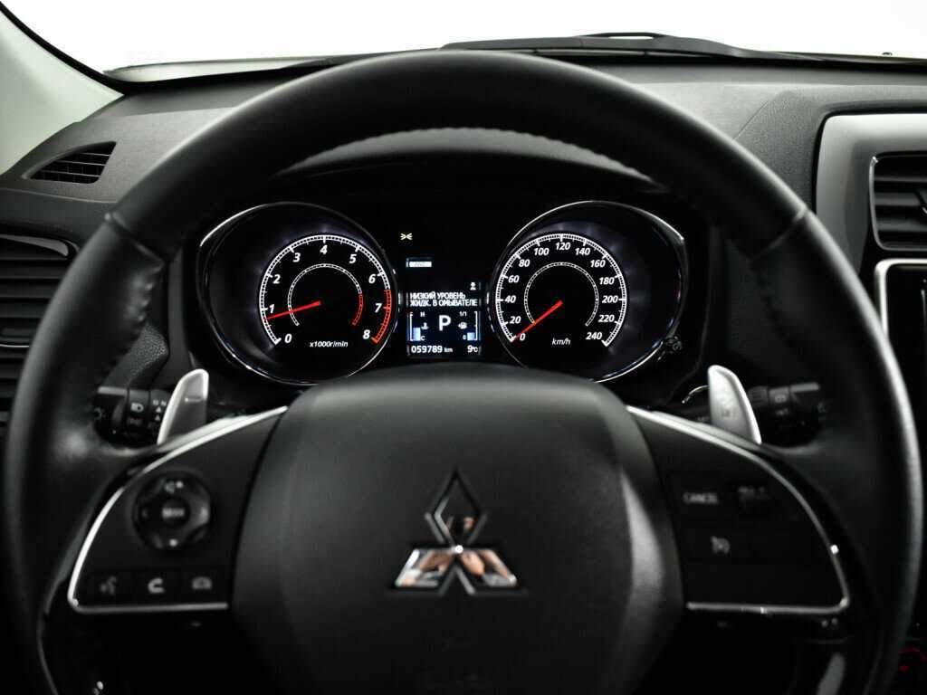 Б/У Митсубиши АС-Икс 2020 года. Фото: #10