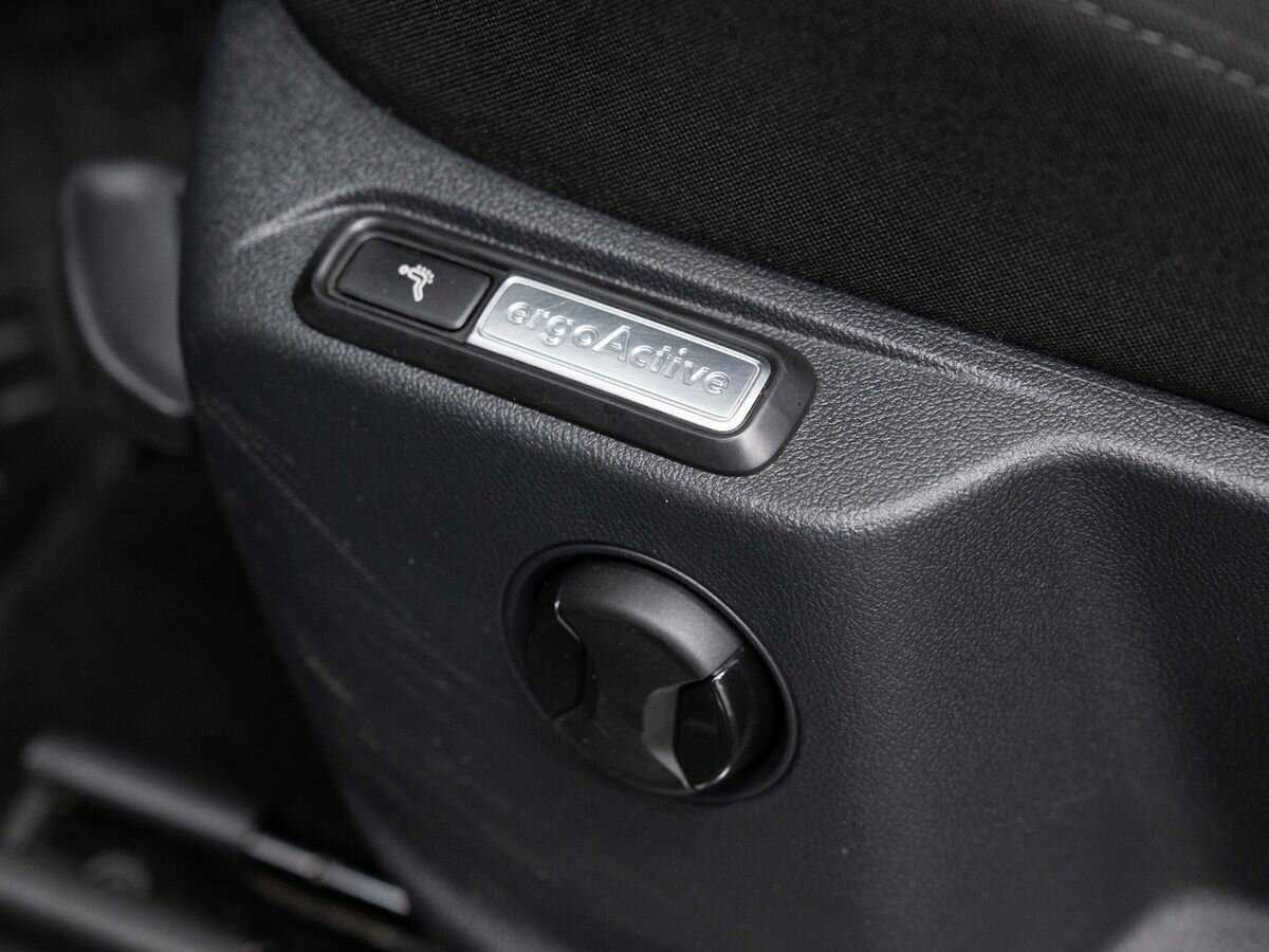 Б/У Фольксваген Тигуан 2017 года. Фото: #20