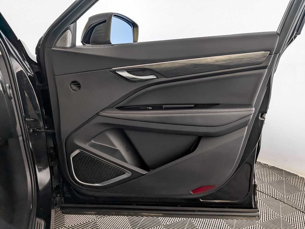 Geely Tugella 2021 года с пробегом. Фото: #22