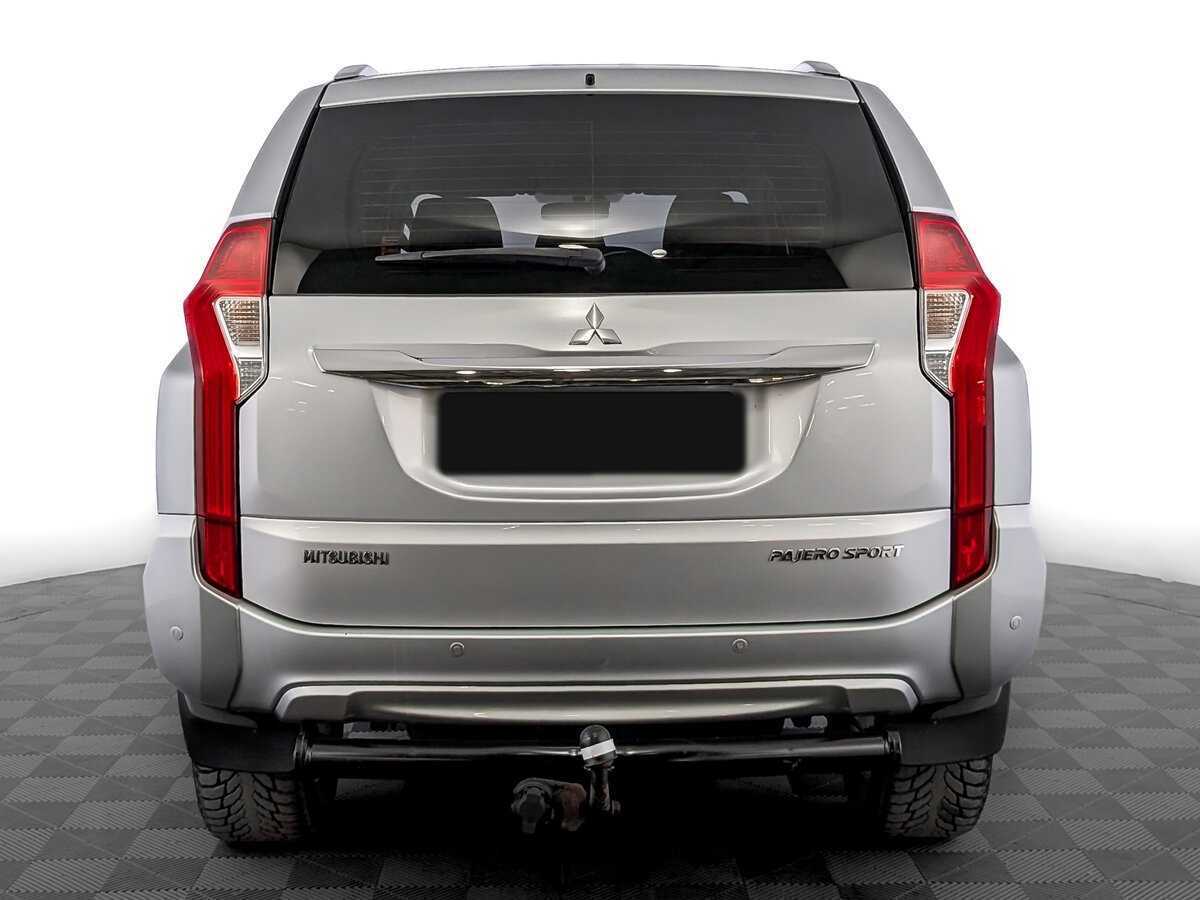 Mitsubishi Pajero Sport 2018 года с пробегом. Фото: #5