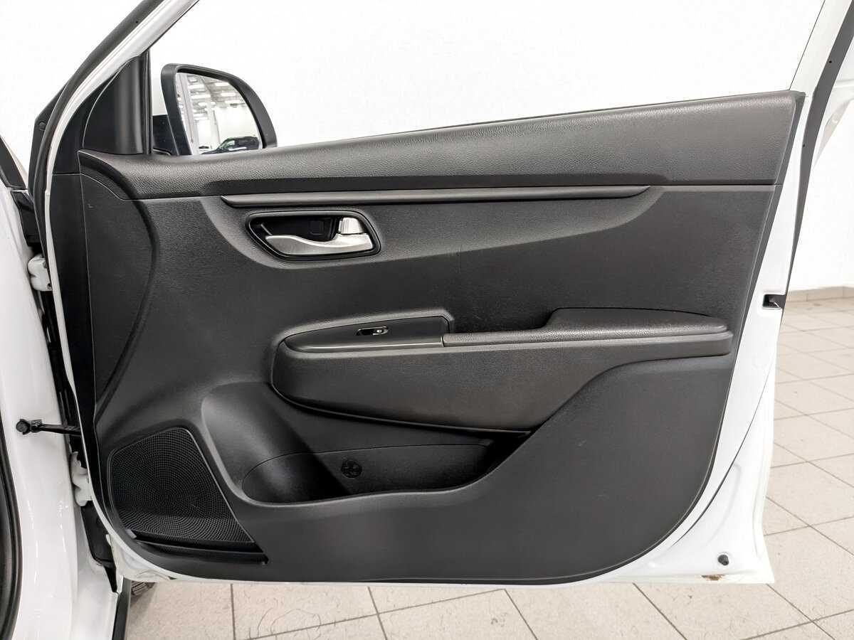 Б/У Киа Рио 2020 года. Фото: #21