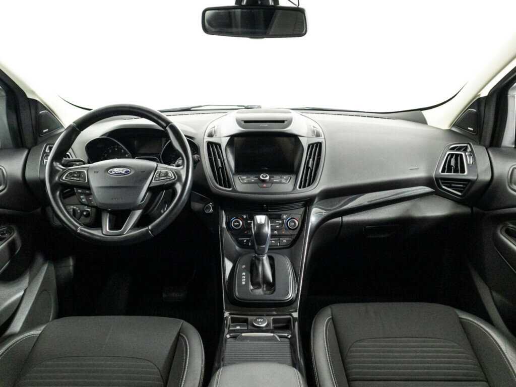 Б/У Форд Куга 2017 года. Фото: #12